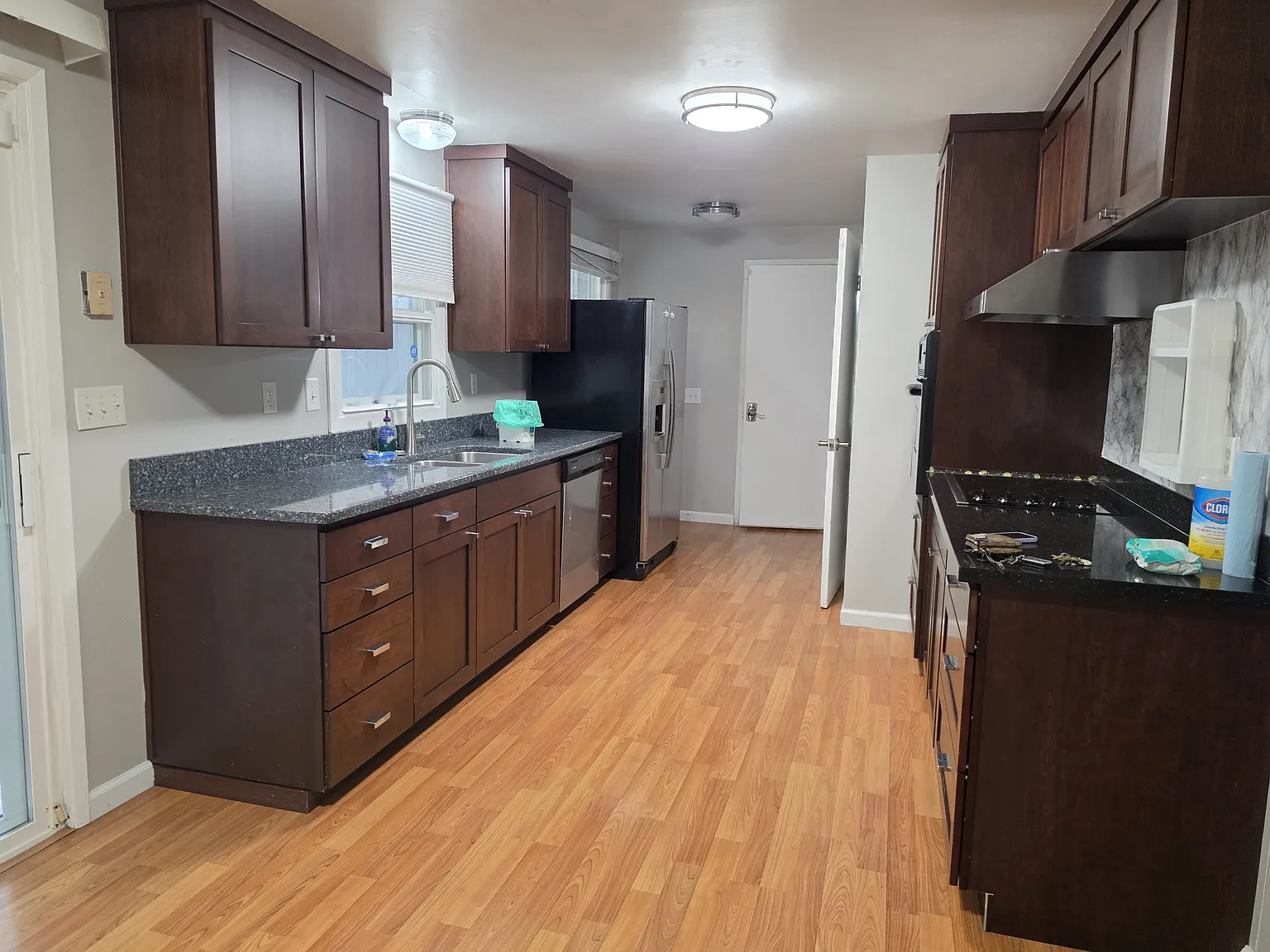 3 bed, 1230 sqft, $2,800 — Photo 3