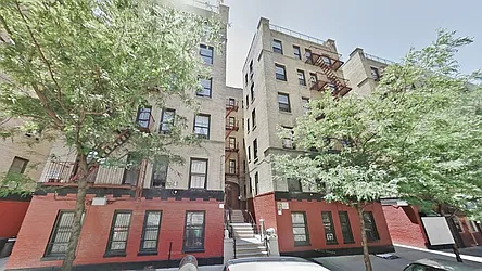 Rented by Park Property Advisors
