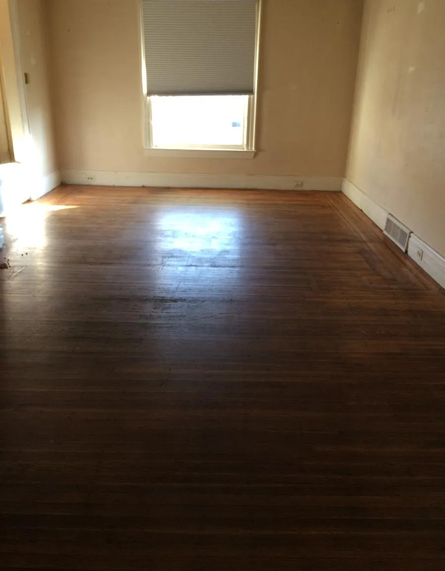 384 Breckenridge Street — Photo 2