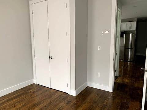 5th image of 326 E 117th St #A