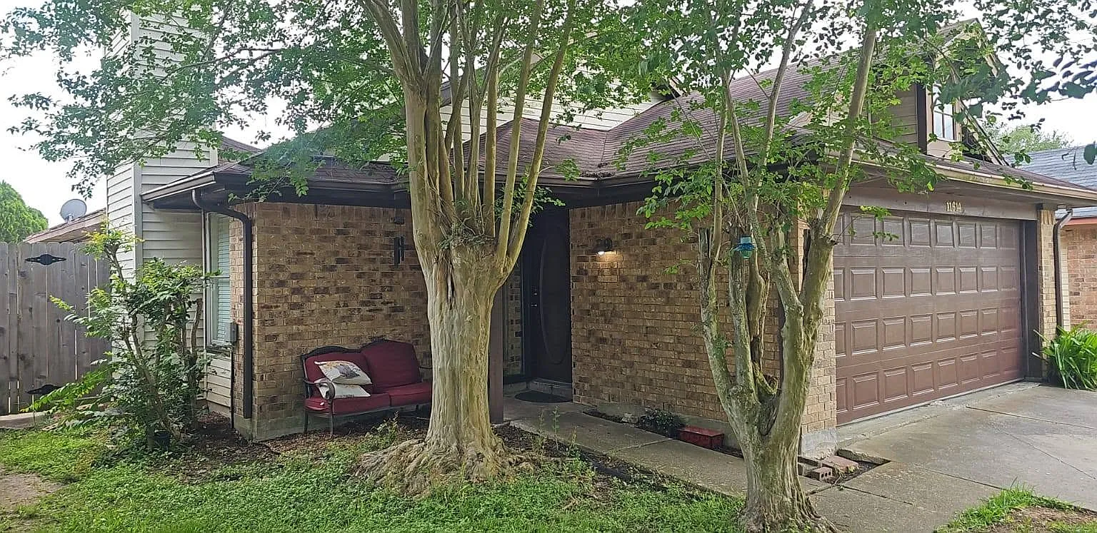 3 bed, 1350 sqft, $1,950 — Photo 2