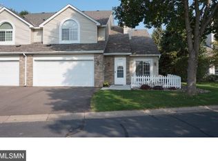 1754 Maple Ct, Falcon Heights, MN 55113