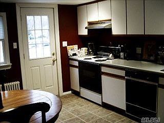5th image of 49 Goeller Ave