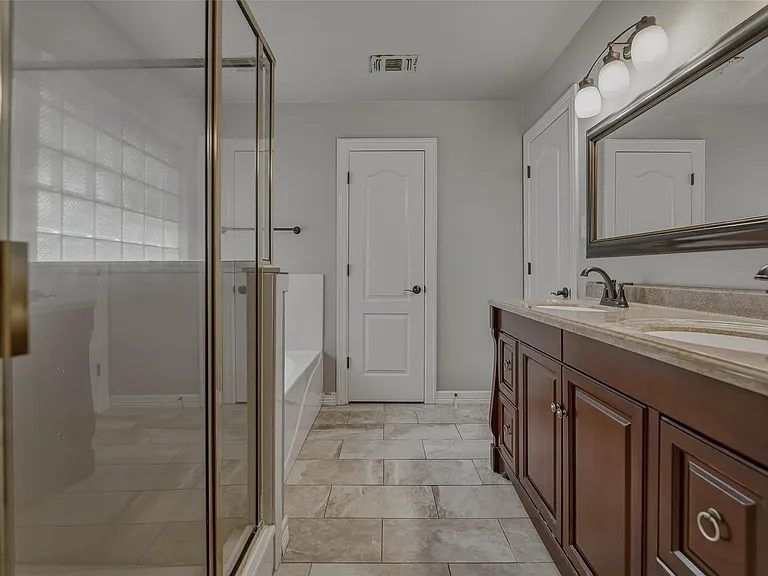 1801 Callender Hill Rd — Photo 11