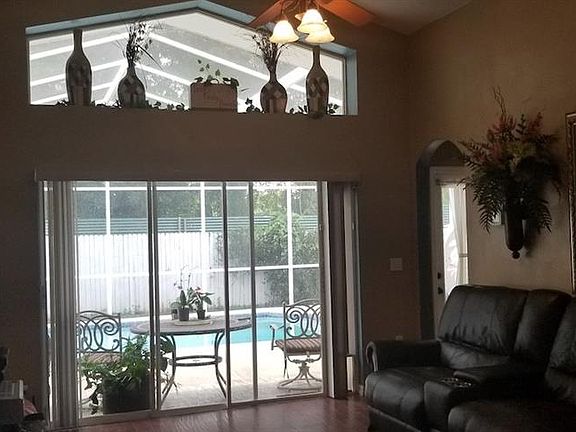 5th image of 1474 Lake Como Dr