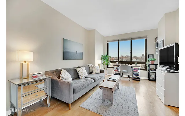Sold by Douglas Elliman | media 8