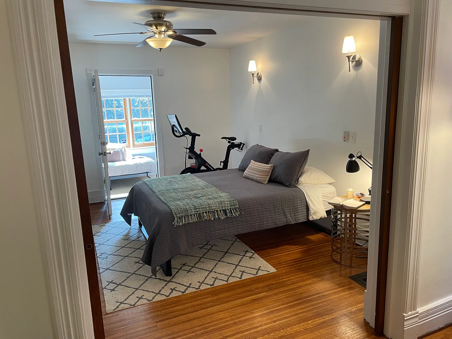 1 bed, $1,250 — Photo 4