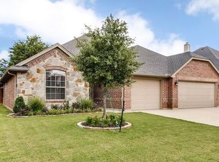 1805 Colorado Ct, Burleson, TX 76028
