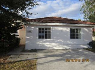 9013 SW 215th St, Cutler Bay, FL 33189