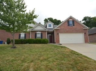 4710 Lincoln Pointe Dr, Newburgh, IN 47630