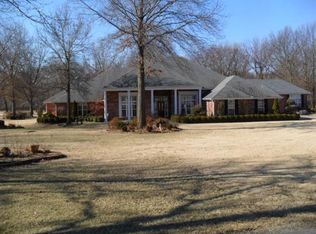 2997 Northbrook St, Coffeyville, KS 67337