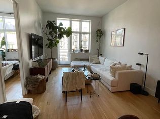 156 Hope St APT 3E, Brooklyn, NY 11211