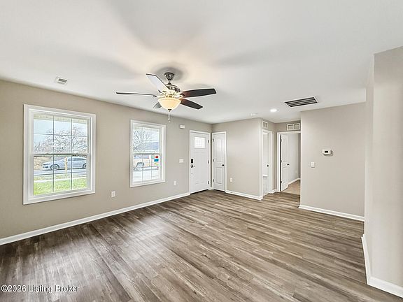 4th image of 207 Charles Carr Dr