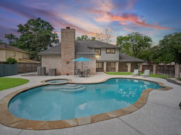 13907 Calmont Dr, Houston, TX 77070