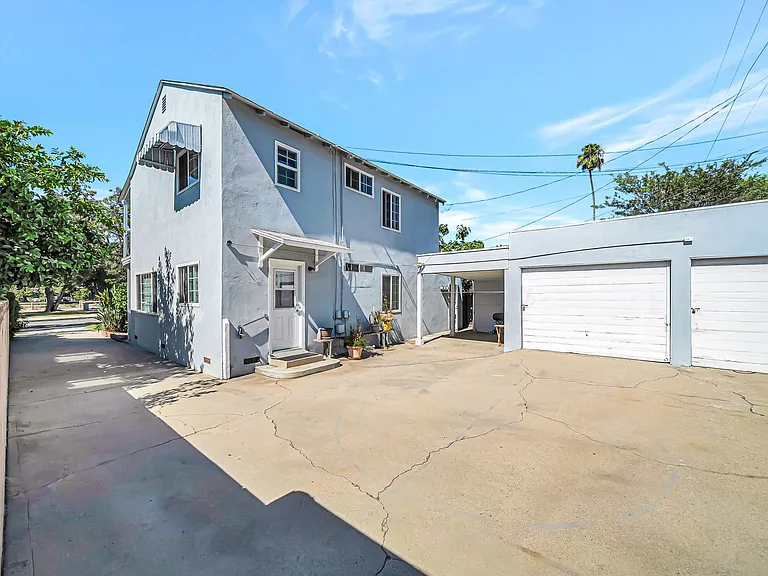 654 Patterson Ave — Photo 25