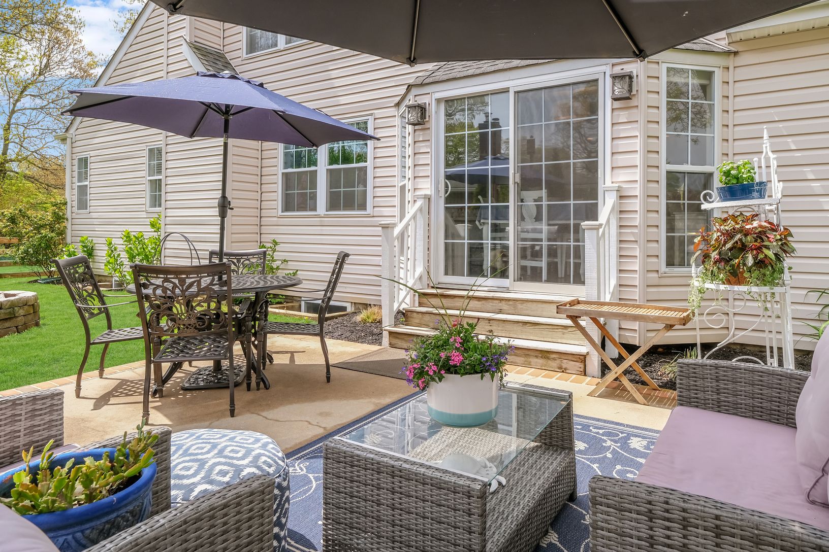  Backyard Patio Area