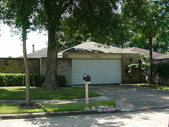 3rd image of 16215 Grassy Creek Dr