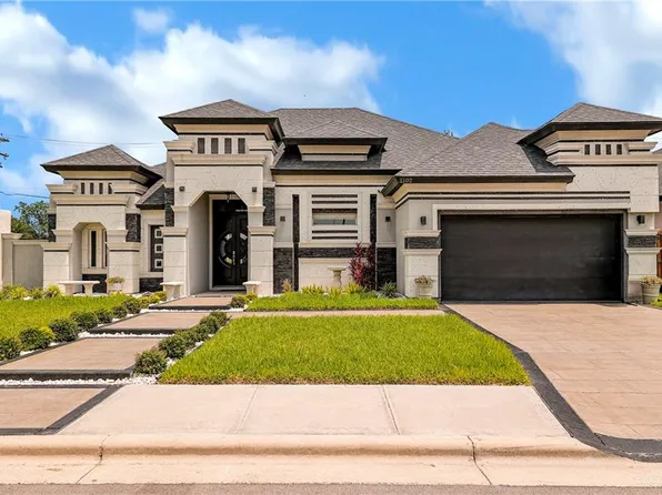 1102 W Pear Ave, Pharr, TX 78577
