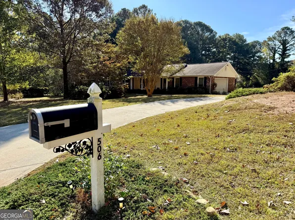 506 Avalon Dr, Fayetteville, GA 30214