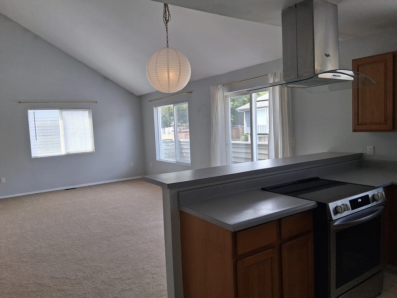 2 bed, 1140 sqft, $3,100 — Photo 3