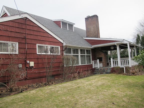 2nd image of 50 Olive St