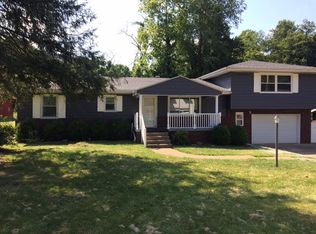 3976 Green Valley Rd, Huntington, WV 25701