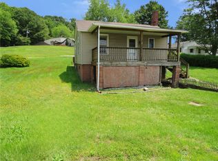 7634 State Route 819, Hunker, PA 15639