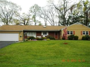 551 Williams St, Longmeadow, MA 01106