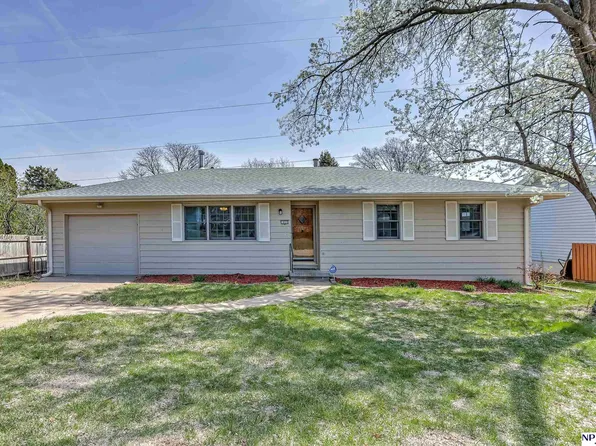 1859 S 123rd Ave, Omaha, NE 68144