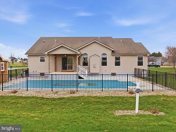 6th image of this home