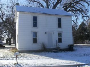 213 Main St W, Saint Clair, MN 56080