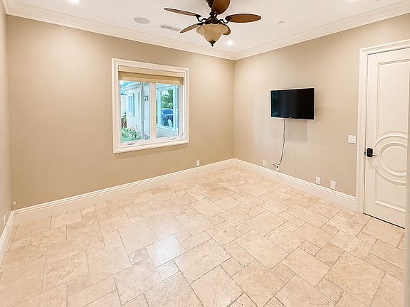 2nd image of 532 W Orange Heights Ln #1