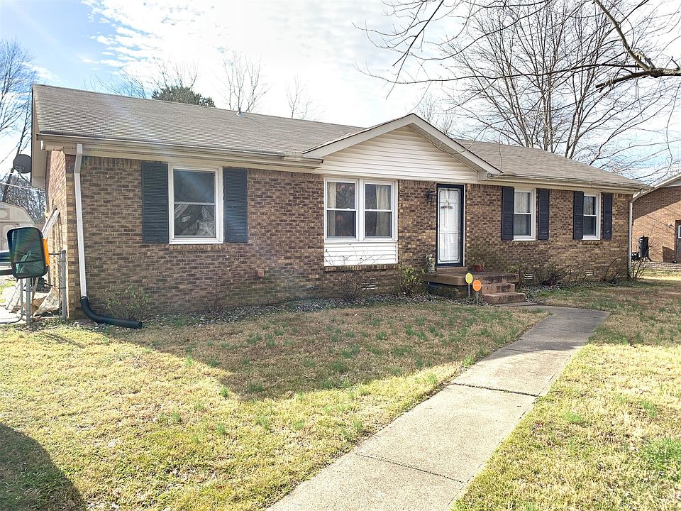 1st image of 582 Orman Dr