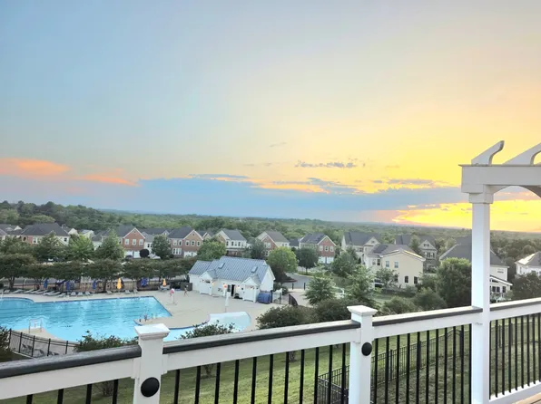 21217 Walkley Hill Pl, Ashburn, VA 20148