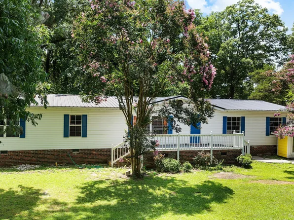 202 Cooper St, Louisburg, NC 27549