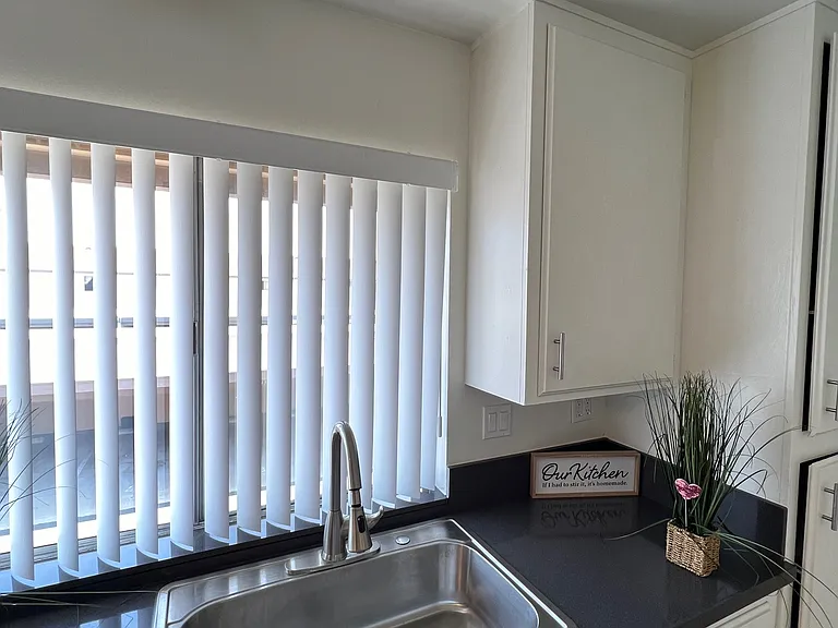 Woodside Garden Apartments — Photo 26