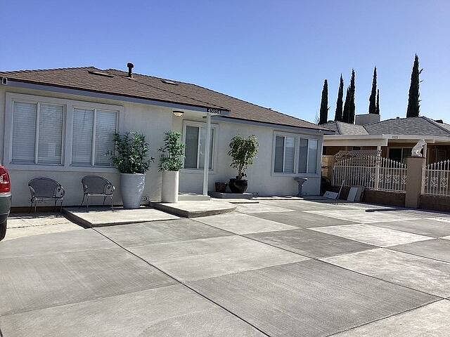 1st image of 45034 Redwood Ave