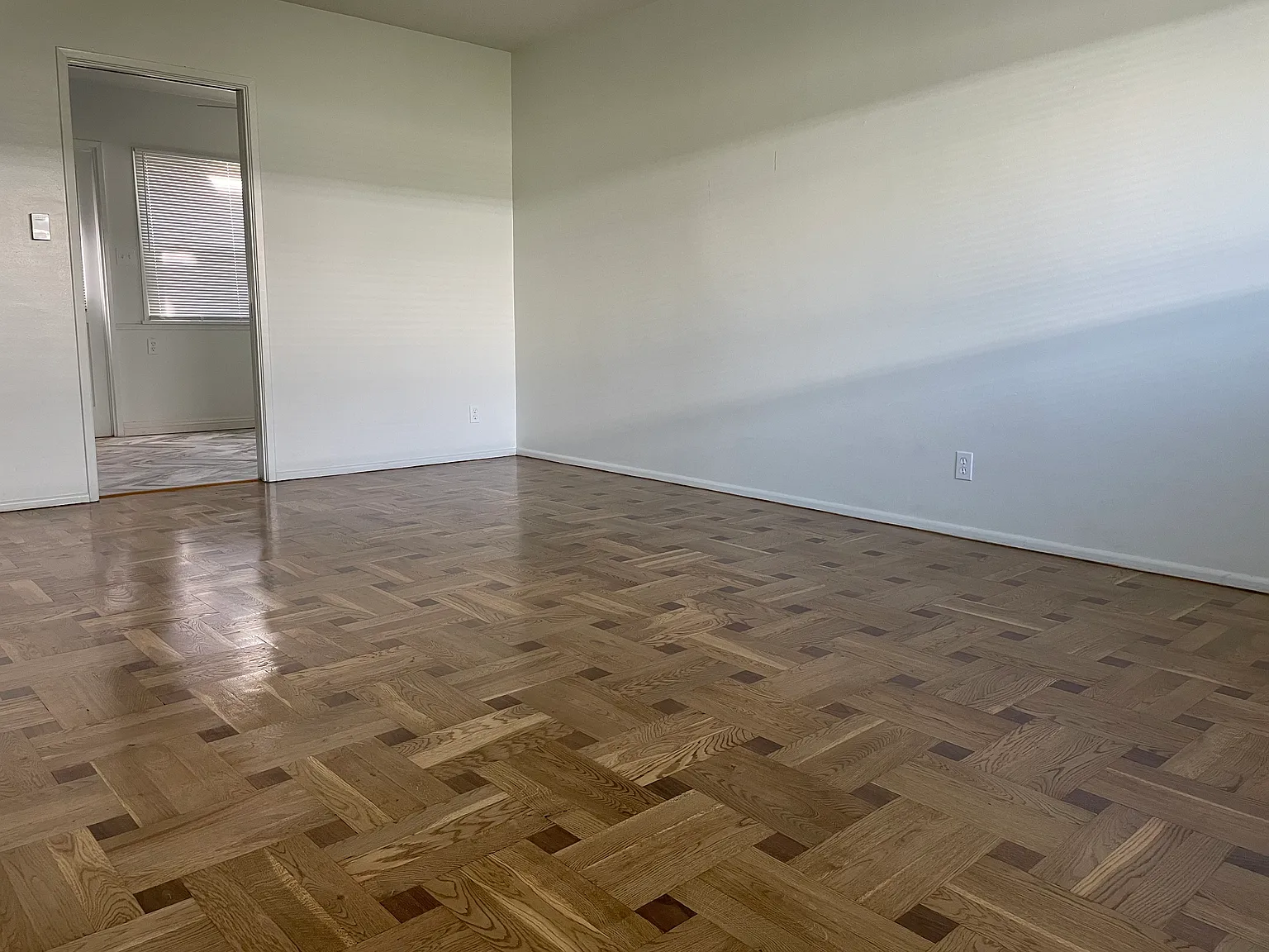 2 bed, $2,650 — Photo 2