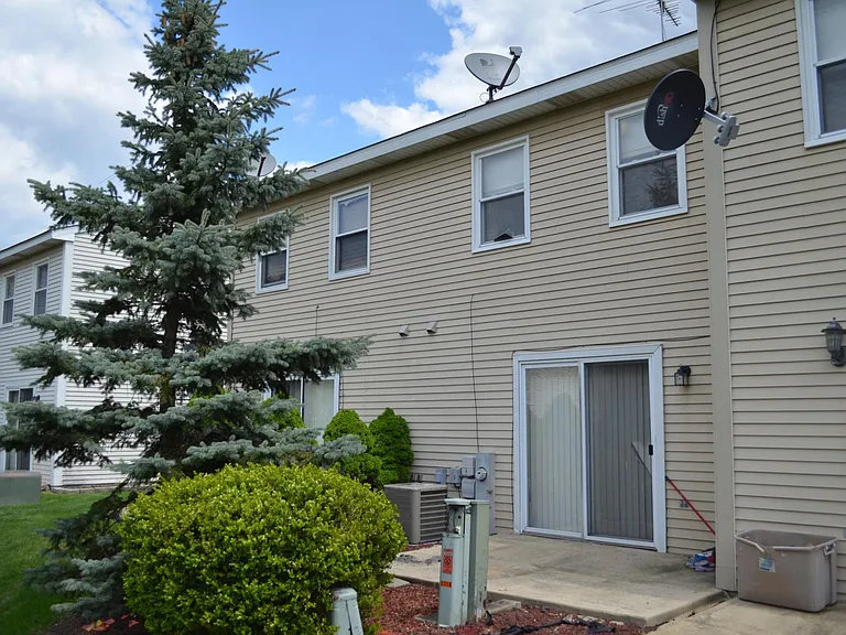 1718 Marywood Ave — Photo 18