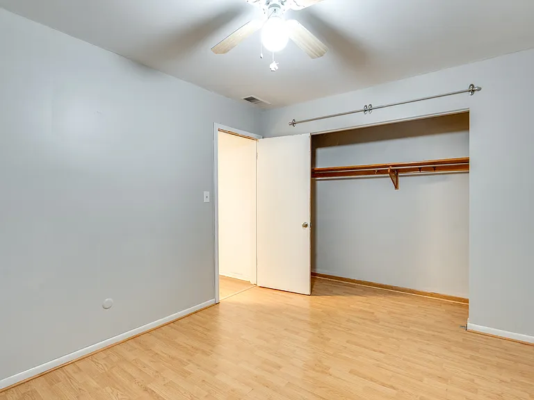 1524 Robin Ln — Photo 17