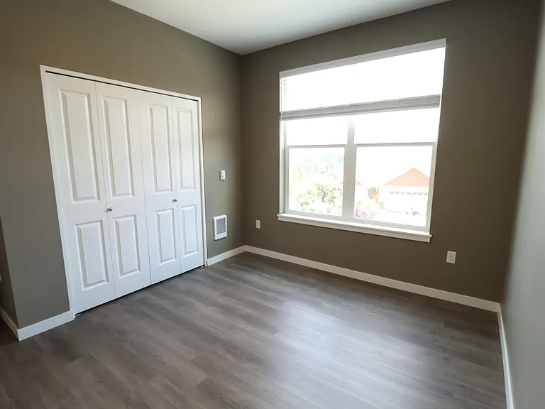 6879 Sun Ct SE — Photo 6