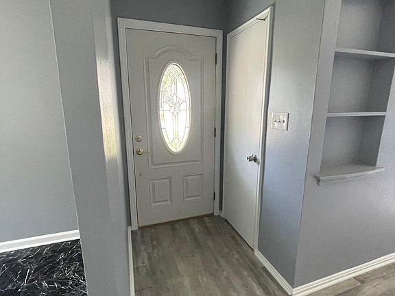 5th image of 1117 Orchard Heights Dr