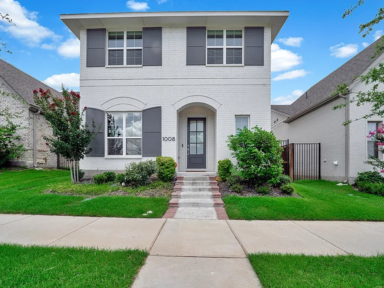 1008 Bolden Ave — Photo 1