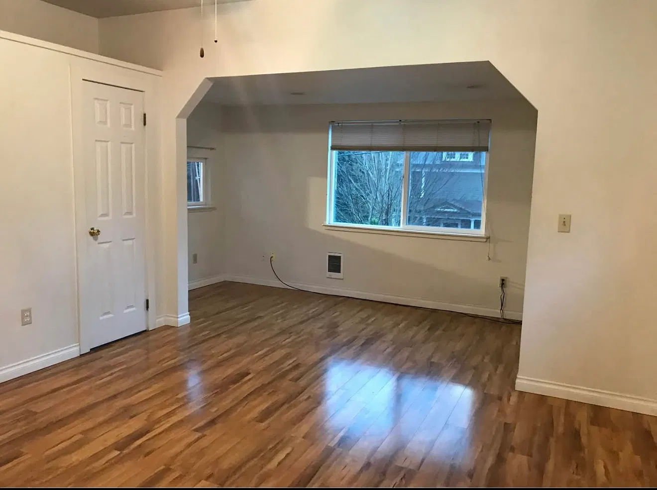 2 bed, 1.5 bath, 1180 sqft, $2,300 — Photo 4
