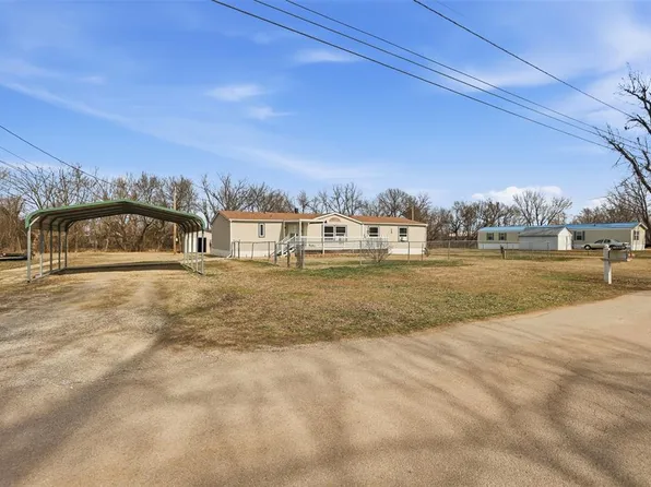 115 Holly St, Perry, OK 73077