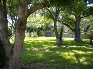 4563 Warm Springs Rd, Houston, TX 77035