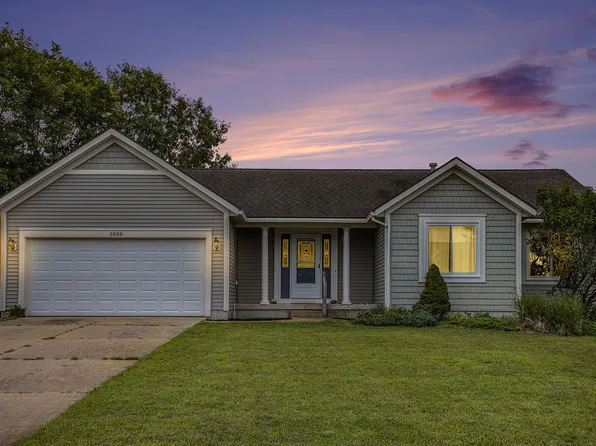 1808 Valley Pines Dr, Hastings, MI 49058
