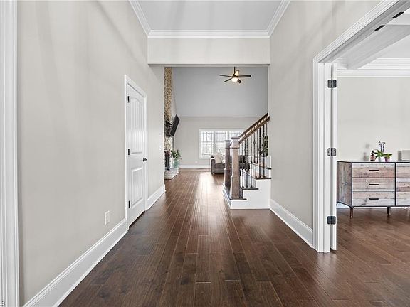 4th image of 5513 Palermo Trl