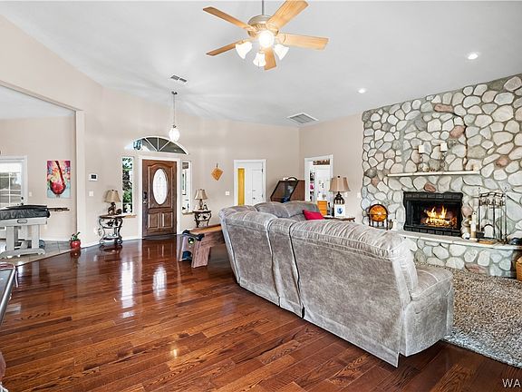 5th image of 2898 Mountain Trail Rd