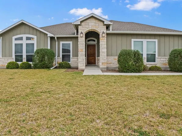 150 Longhorn Dr, Odem, TX 78370